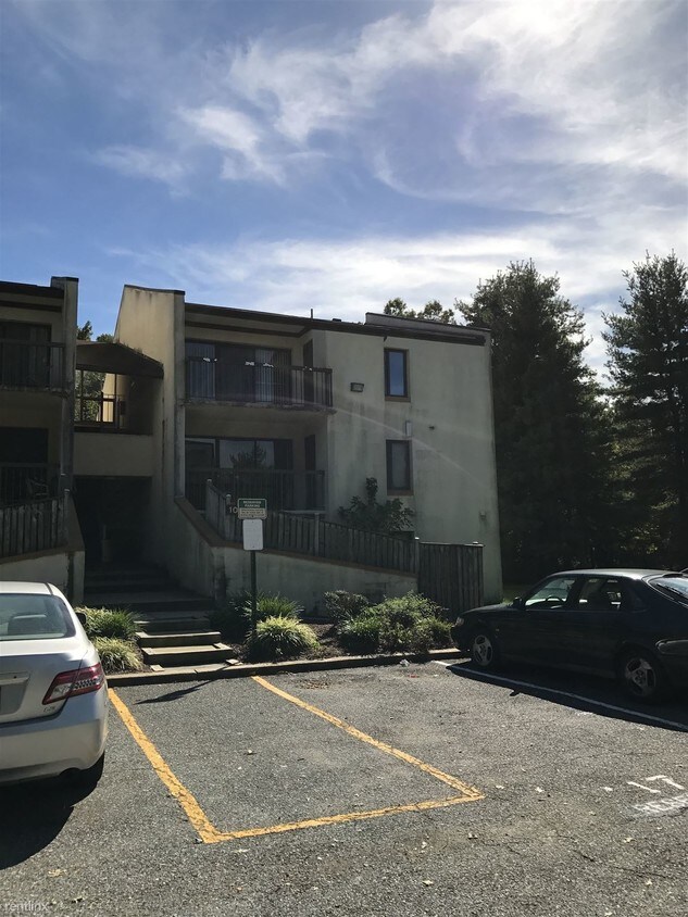 10101 Prince Pl Unit Apt 304, Largo, MD 20774 Condo for Rent in Largo