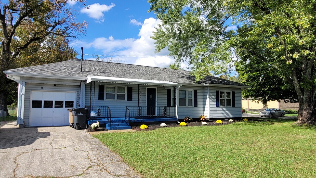 Primary Photo - 503 Mitchell Dr