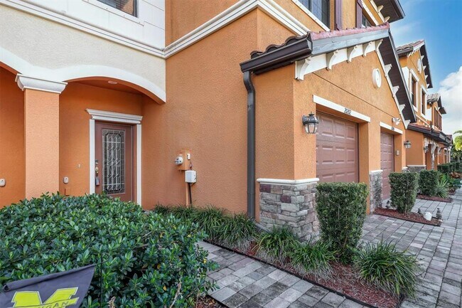 Building Photo - 20202 Lagente Cir