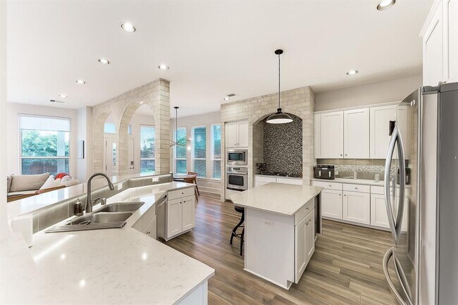 Foto del edificio - 31013 Sunfall Trail Ln
