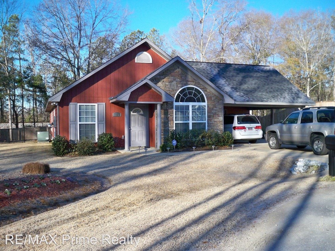 195 Lee Rd 2158, Smiths Station, AL 36877 House Rental in Smiths