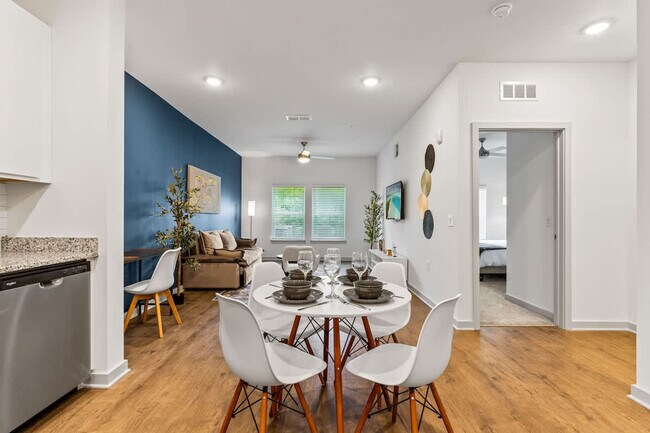 Foto del edificio - 14515 Star Water Rd