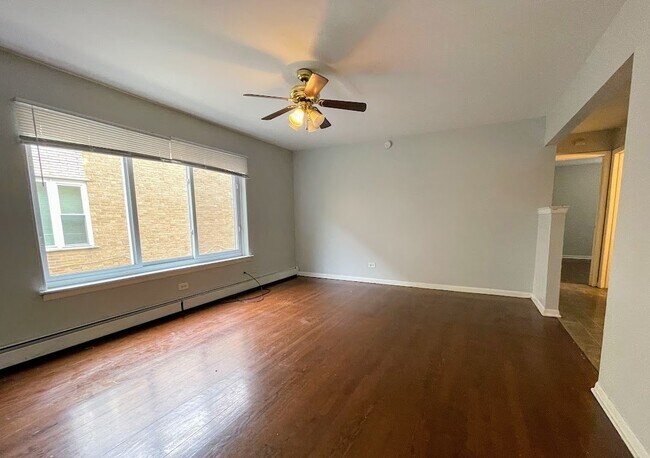 Foto del edificio - 12438 Fairview Ave