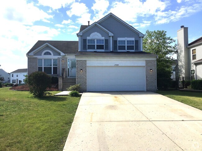 Building Photo - 1559 Parkside Dr