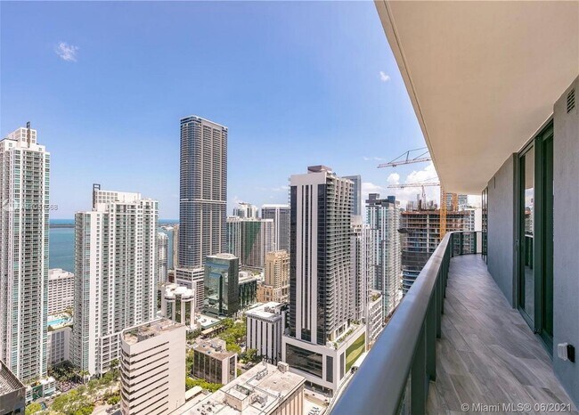Building Photo - 801 S Miami Ave