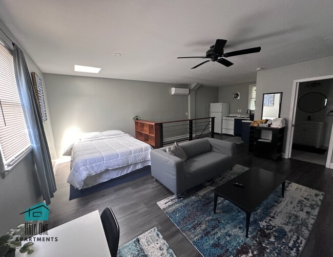 Studio - 27 Mill St