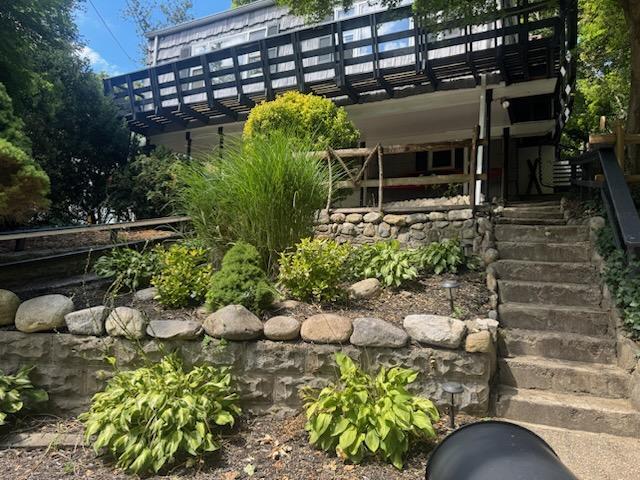 Foto principal - 53 Bayview Dr