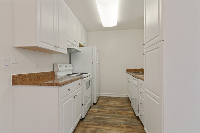 Foto del edificio - Terrace View Villas - Military Housing