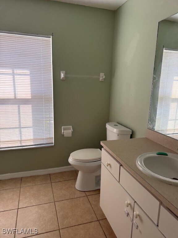 Building Photo - 2112 Chiquita Blvd N