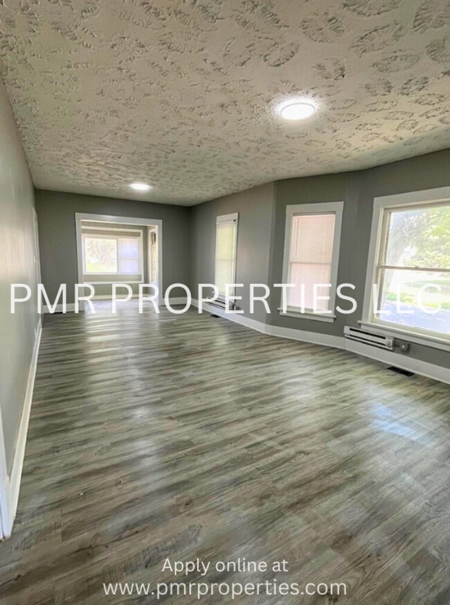 Foto del edificio - 3 Bedrooms/1Bathroom House