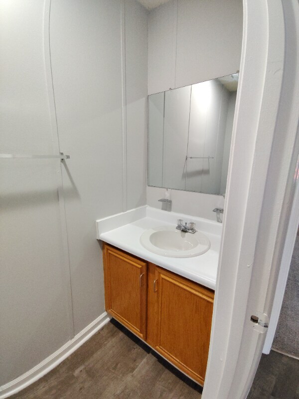 Foto del edificio - 13 Fonda Dr