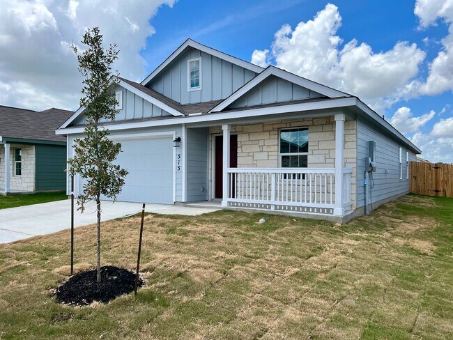 Building Photo - Beautiful 4-Bed 2-Bath Home in the Fabulous New Braunfels Neighborhood of Heather Glen!!!