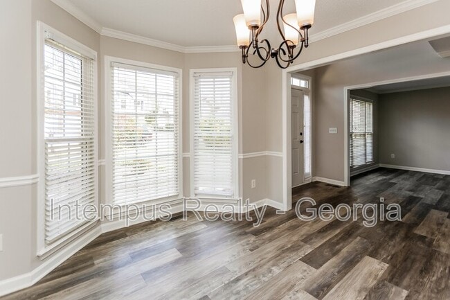 Foto del edificio - 612 Ridge Crossing Dr