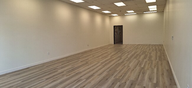 Foto del edificio - 5041 Whittier Blvd