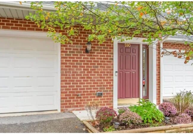 Foto del edificio - 590 Tall Oak Blvd NW