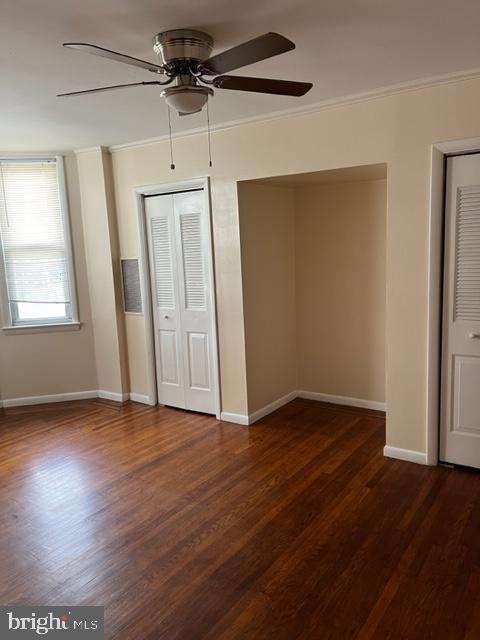 Building Photo - 6443 Vineyard St