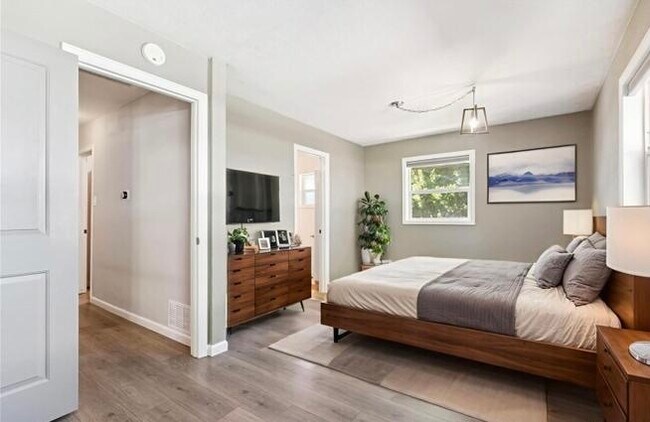 Foto del edificio - 1859 S Kearney St