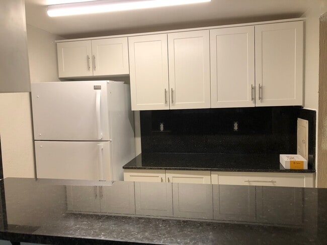 Foto del edificio - 10400 SW 108th Ave