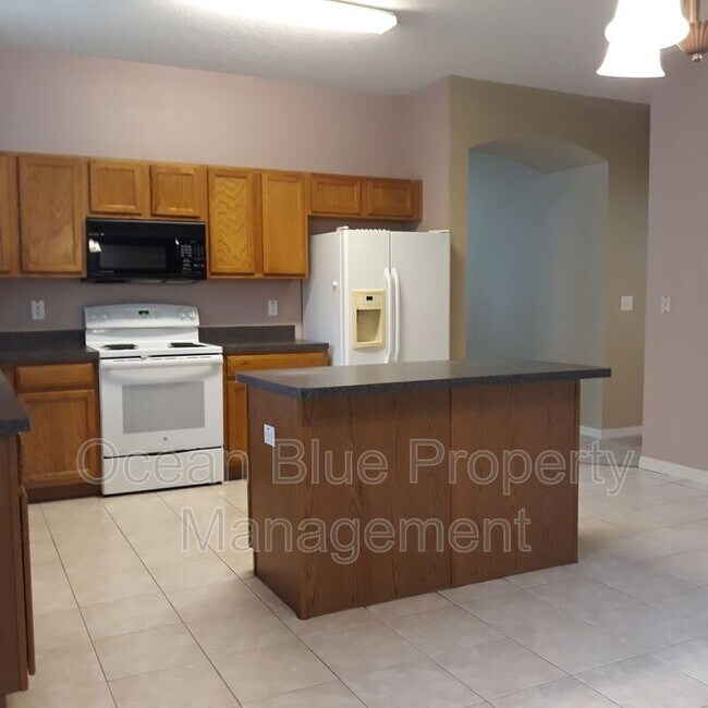 Building Photo - 12356 Ridgedale Dr