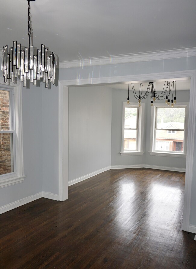 Foto del edificio - 7119 S Woodlawn Ave