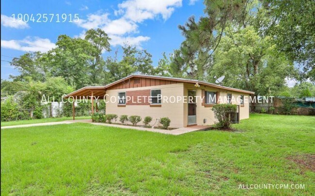 Building Photo - 6767 Tinkerbell Ln