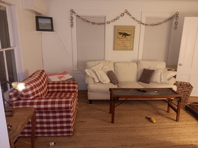 Building Photo - 134 High St