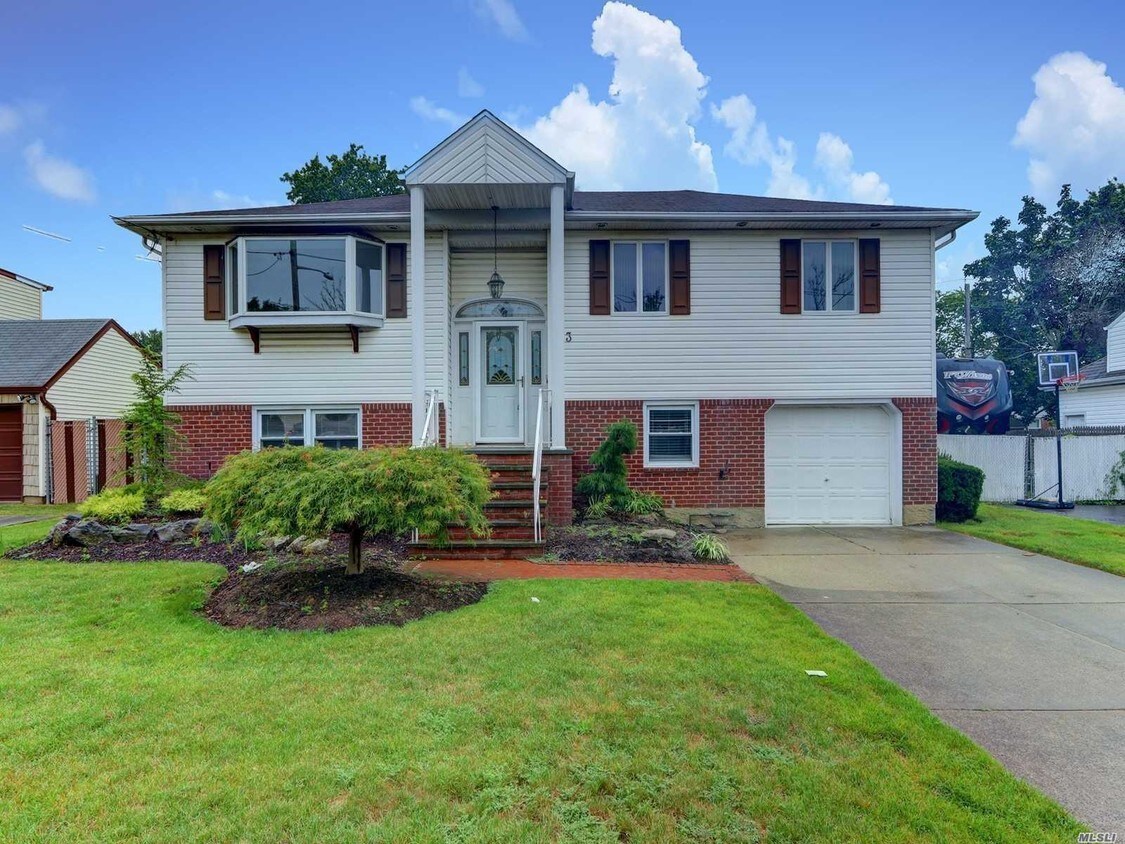 Foto principal - 63 Diamond Ave