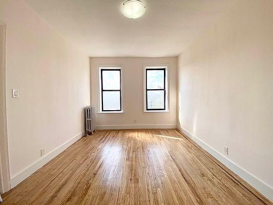 Foto del edificio - 1 bedroom in BRONX NY 10463