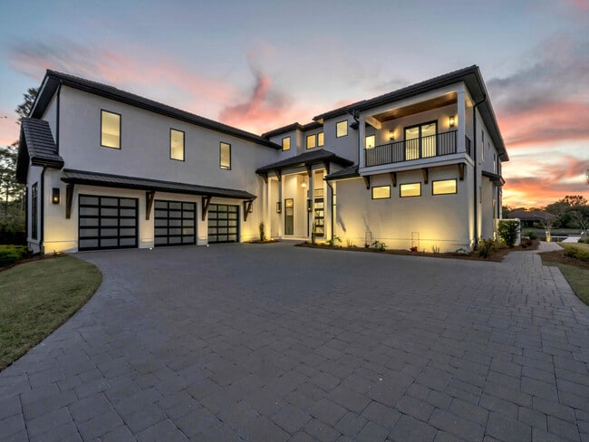 Building Photo - 330 Kelly Plantation Dr