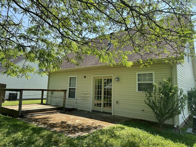 Building Photo - 1456 Equine Way