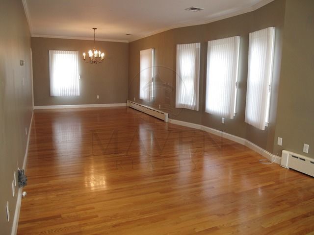 Primary Photo - 69 Elmwood St