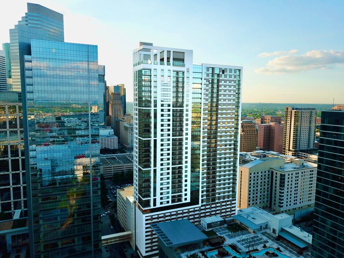 Primary Photo - Elegant 1-Bedroom Suites: Where Luxury Mee...