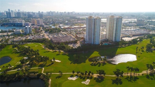 Building Photo - 1745 E Hallandale Beach Blvd