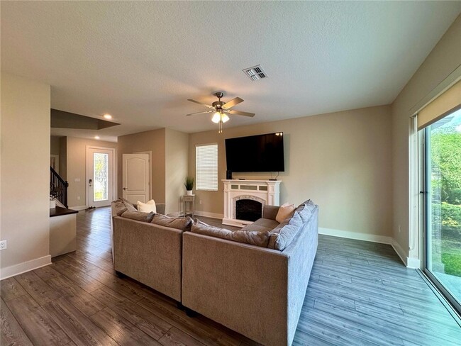 Foto del edificio - 7955 Boyden Way