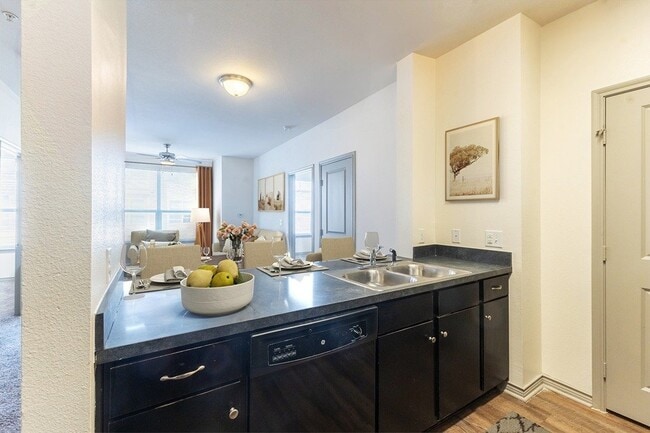 Building Photo - 1414 Belleview-#1414