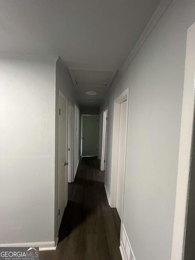 Foto del edificio - 8430 Cleckler Rd