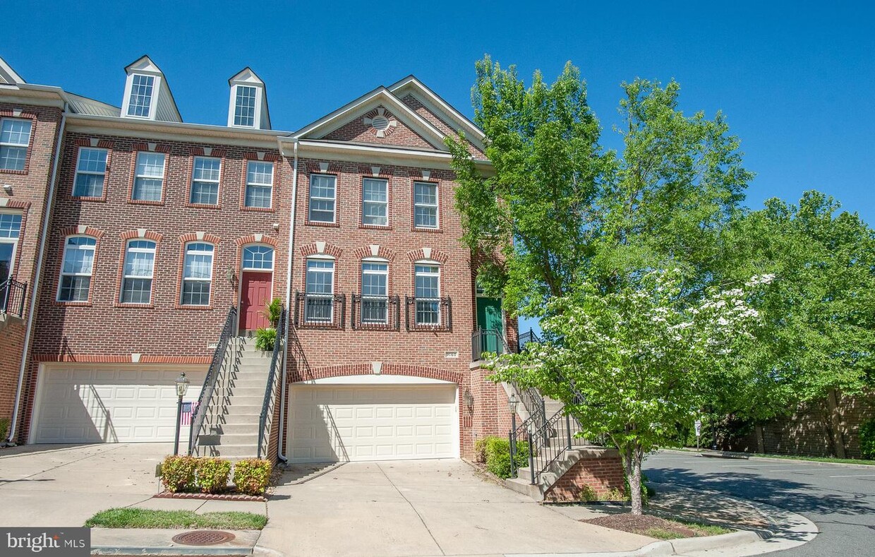 9160 Furey Rd, Lorton, VA 22079 Townhome Rentals in Lorton VA