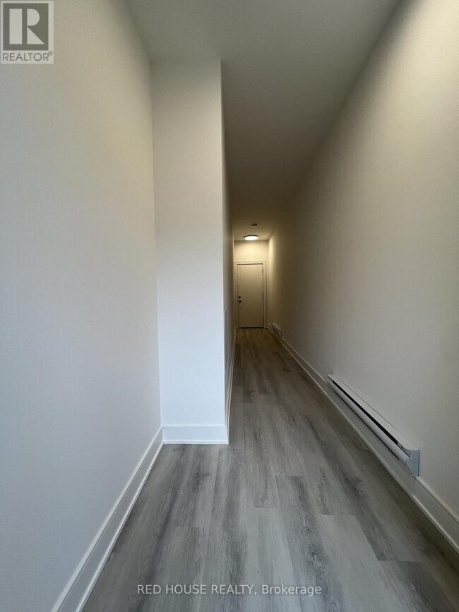 Photo du bâtiment - 138 Everett Cmn