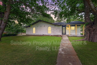 Building Photo - 406 Rickey Canyon Ave