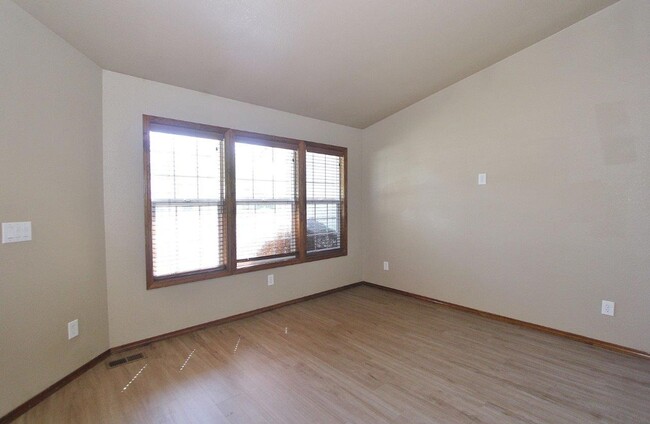 Foto del edificio - Single-Level w/BG Home in a Quiet Neighbor...