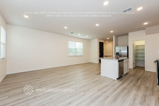 Building Photo - 772 Bonnet Trl