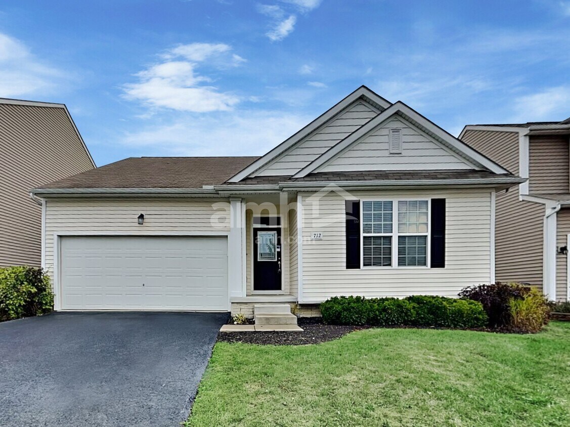 Foto principal - 712 Redwood Valley Dr