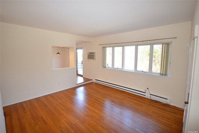 Building Photo - 1254 Port Washington Blvd