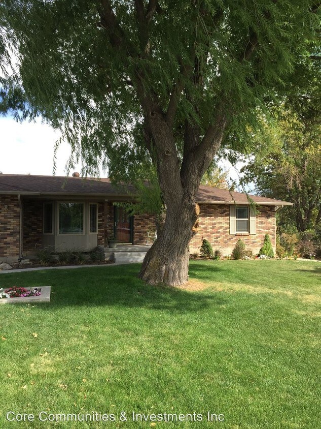 Primary Photo - 10425 S North Forty Way