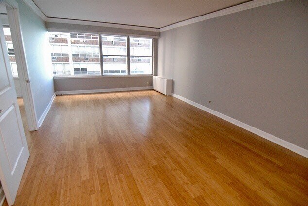 Foto del edificio - 6157 N Sheridan Rd