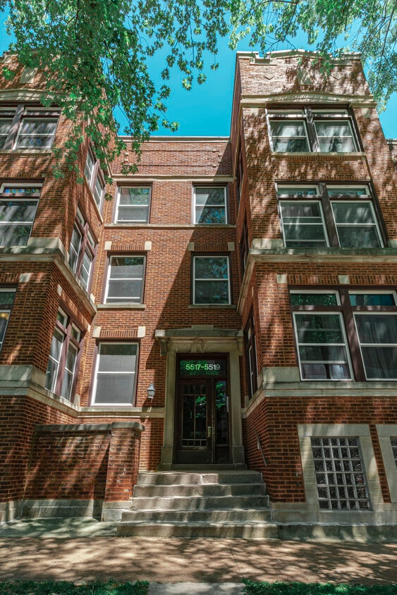 Primary Photo - 5517 S University Ave