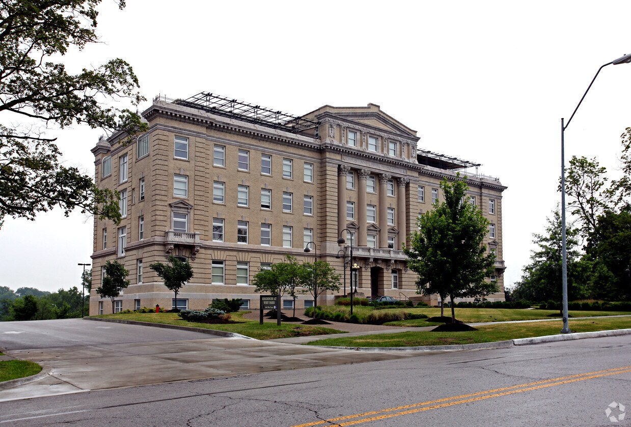Residences of West Paseo Apartments Kansas City, MO