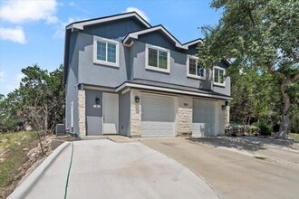 Building Photo - 5800 Clubhouse Dr