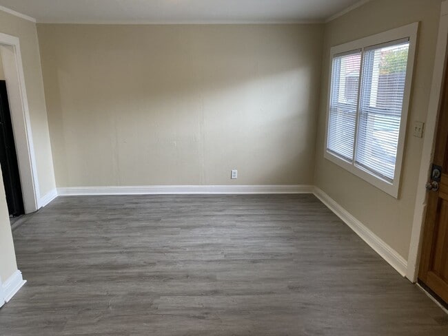 Foto del edificio - Charming 2 Bedroom, 1 Bathroom Unit in Vallejo!