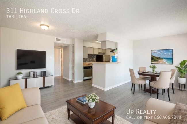 Building Photo - 311 Highland Cross Dr